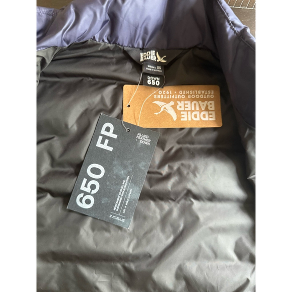 NWT Women's Eddie Bauer Microlight Down Vest Blue size XS - Picture 10 of 10